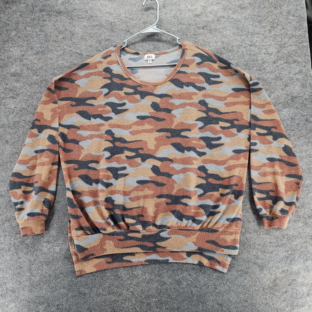 Buckle BKE Shirt Womens Medium Long Sleeve Crew Neck Brown Camo